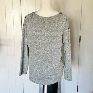 NWT Gyft Heather Gray Soft Sweater Shirt Knot Top Long Sleeve Brown Buttons